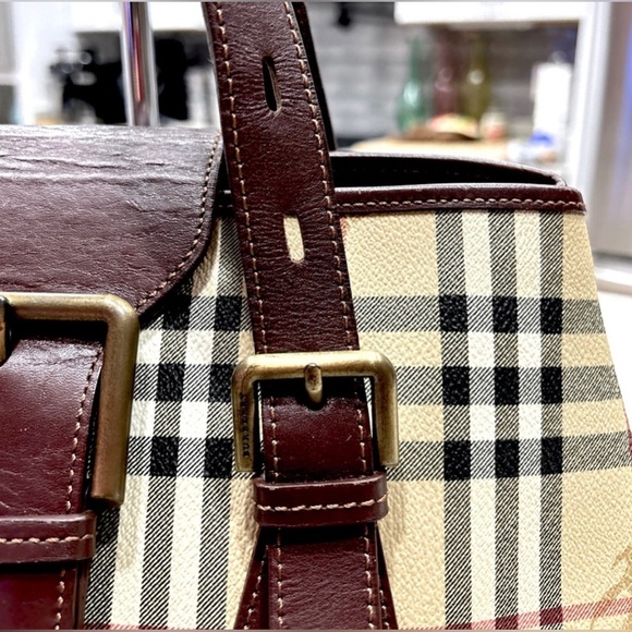 Auth Burberry Haymarket Checked
Coated Canvas With Leather Trim Bag w/ bonus$180 - Picture 15 of 16